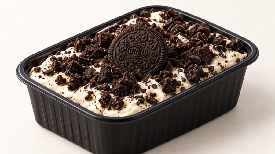 Barquette de tiramisu Oreo, biscuits concassés sur une crème mascarpone